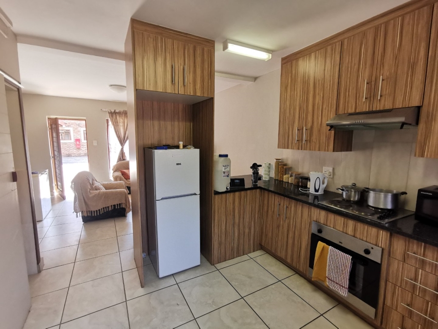 2 Bedroom Property for Sale in Potchefstroom North West